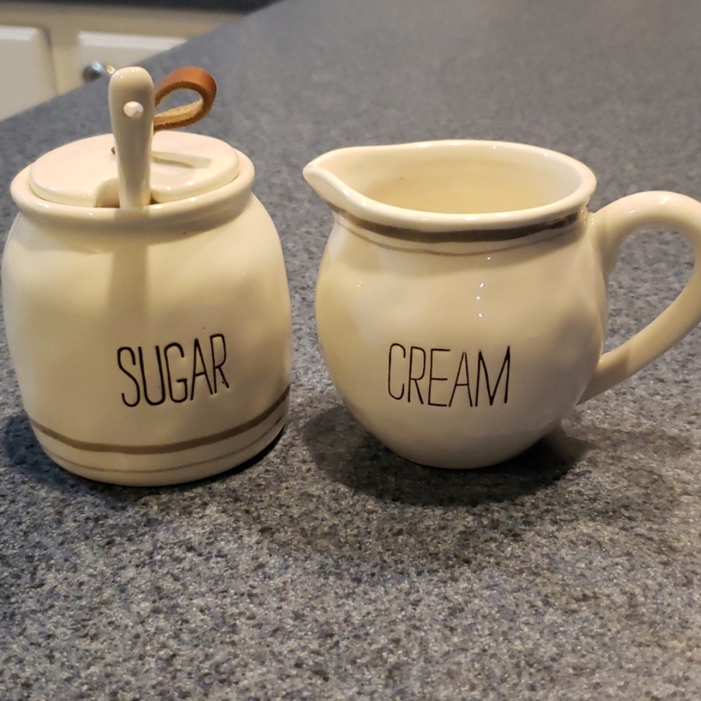 Cream and Sugar ceramic servers
